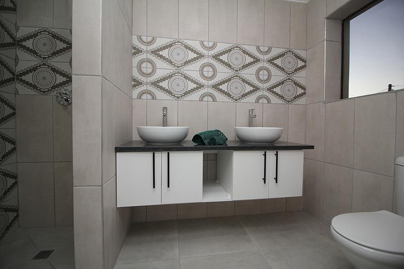 3 Bedroom Property for Sale in Fraaiuitsig Western Cape